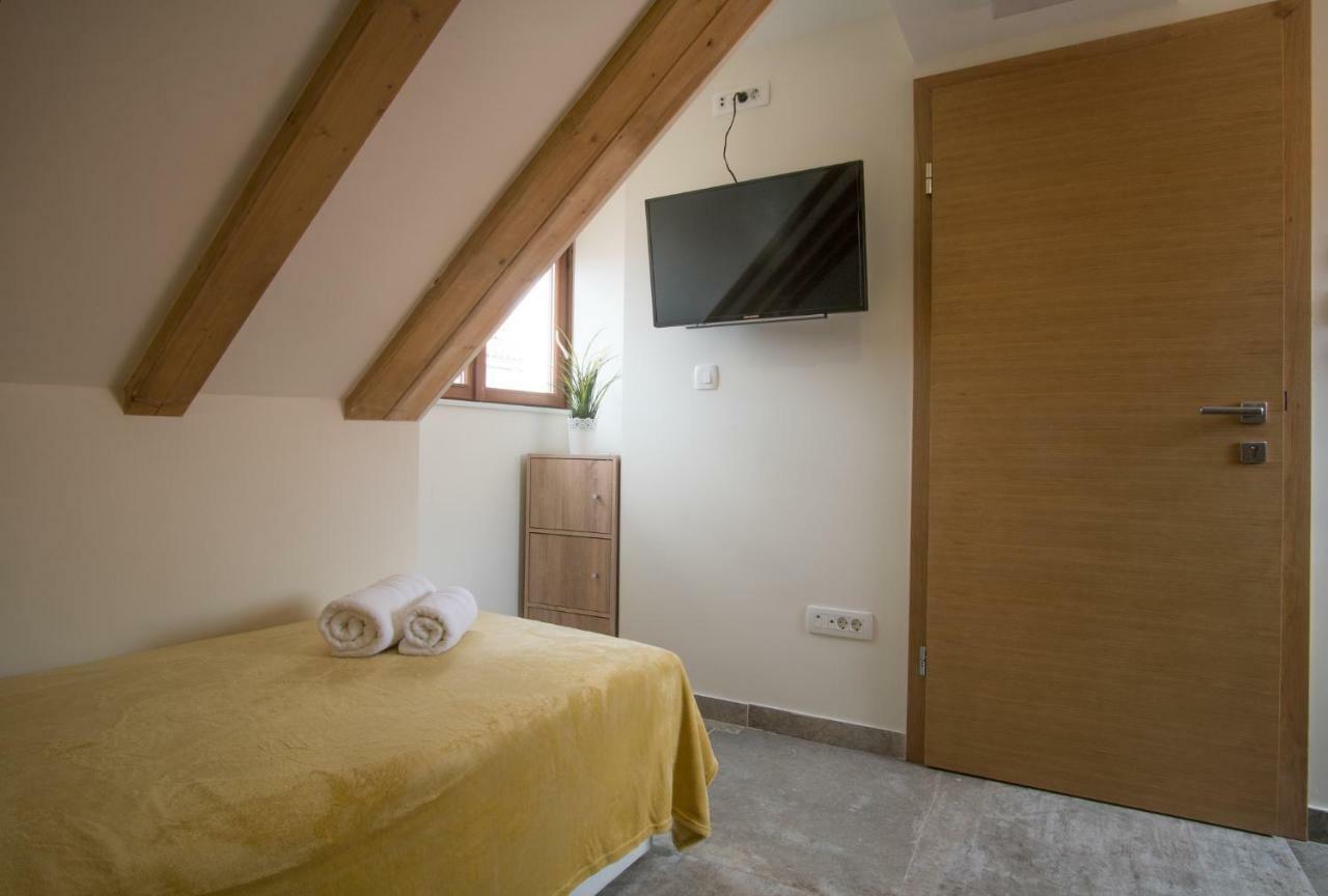 Jr Luxury Guesthouse2 斯普利特 外观 照片